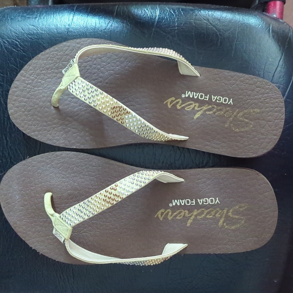 Women's Skechers Yoga Foam Flip Flops